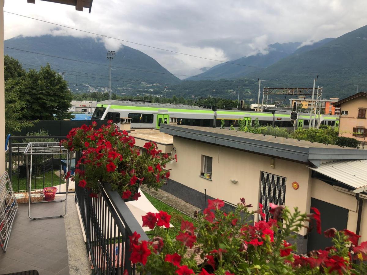 "La Bella Della Cappuccina" Casa Con Parcheggio Interno Gratuito Apartman Domodossola Kültér fotó