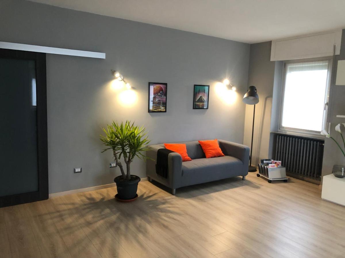 "La Bella Della Cappuccina" Casa Con Parcheggio Interno Gratuito Apartman Domodossola Kültér fotó