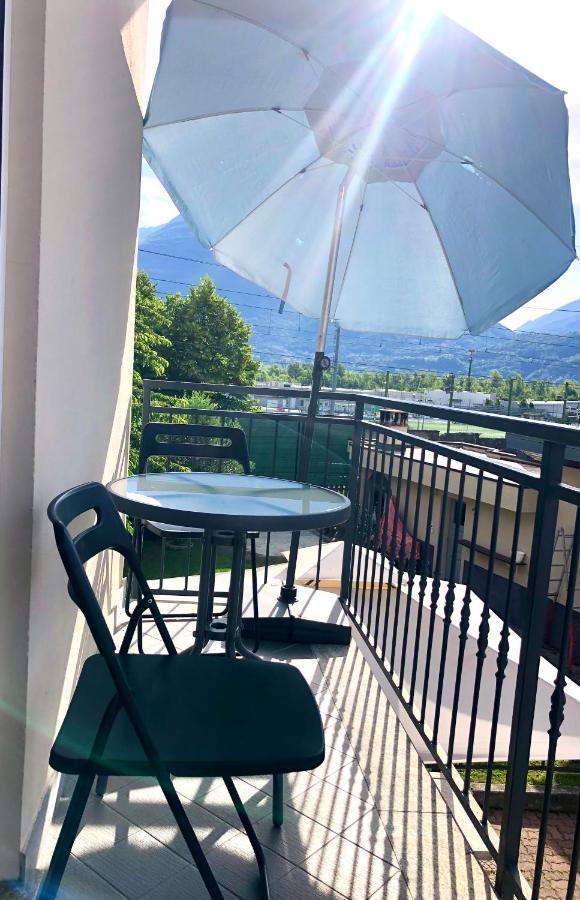 "La Bella Della Cappuccina" Casa Con Parcheggio Interno Gratuito Apartman Domodossola Kültér fotó