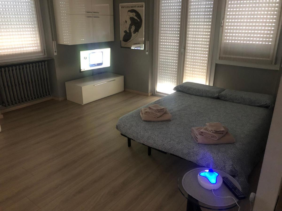 "La Bella Della Cappuccina" Casa Con Parcheggio Interno Gratuito Apartman Domodossola Kültér fotó